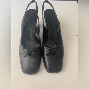 Vintage black kitten heels shoes